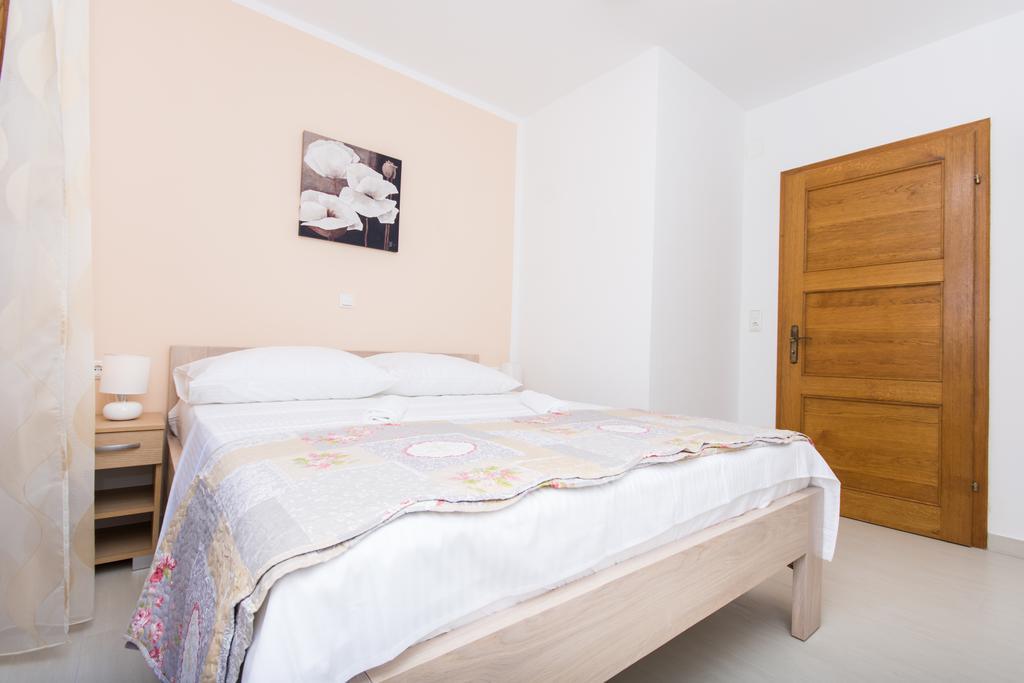 Apartments Bisera تروغير المظهر الخارجي الصورة