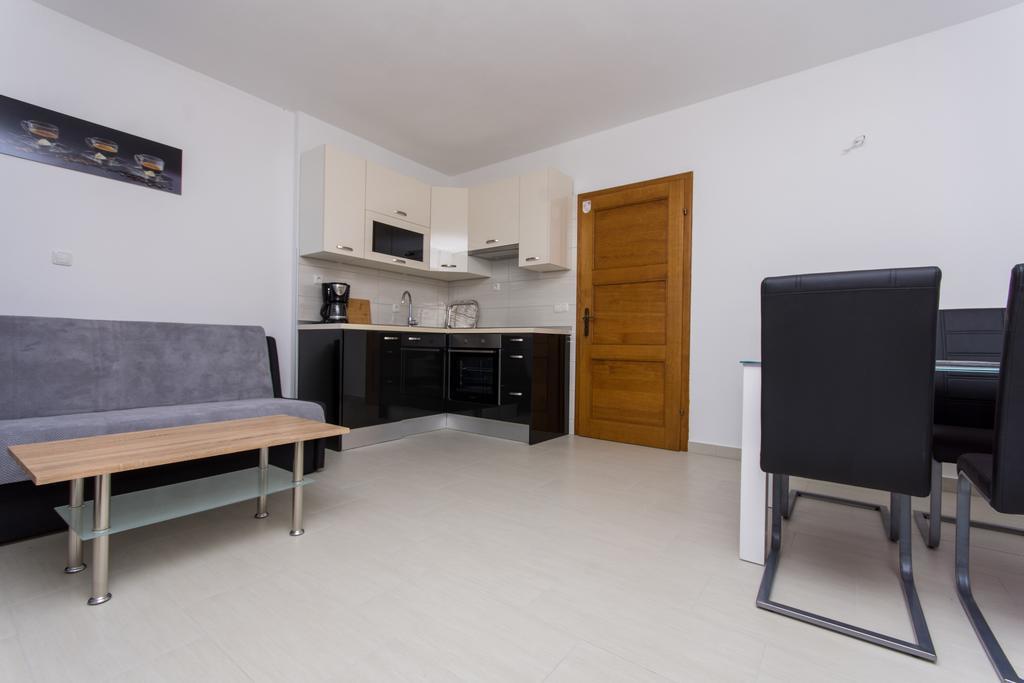 Apartments Bisera تروغير المظهر الخارجي الصورة