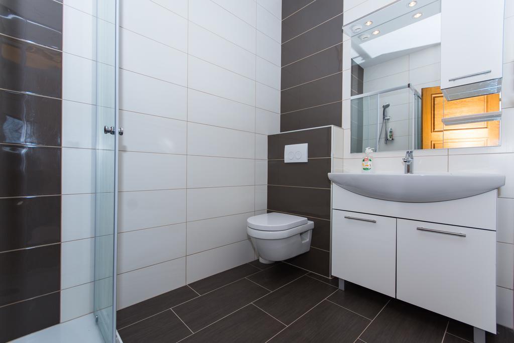Apartments Bisera تروغير المظهر الخارجي الصورة