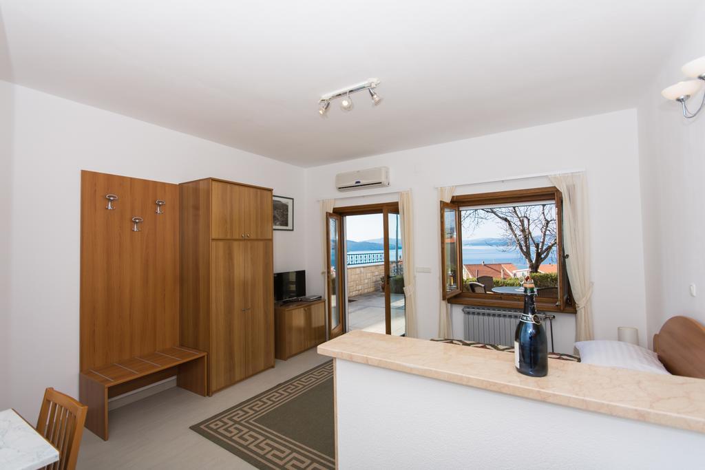 Apartments Bisera تروغير المظهر الخارجي الصورة