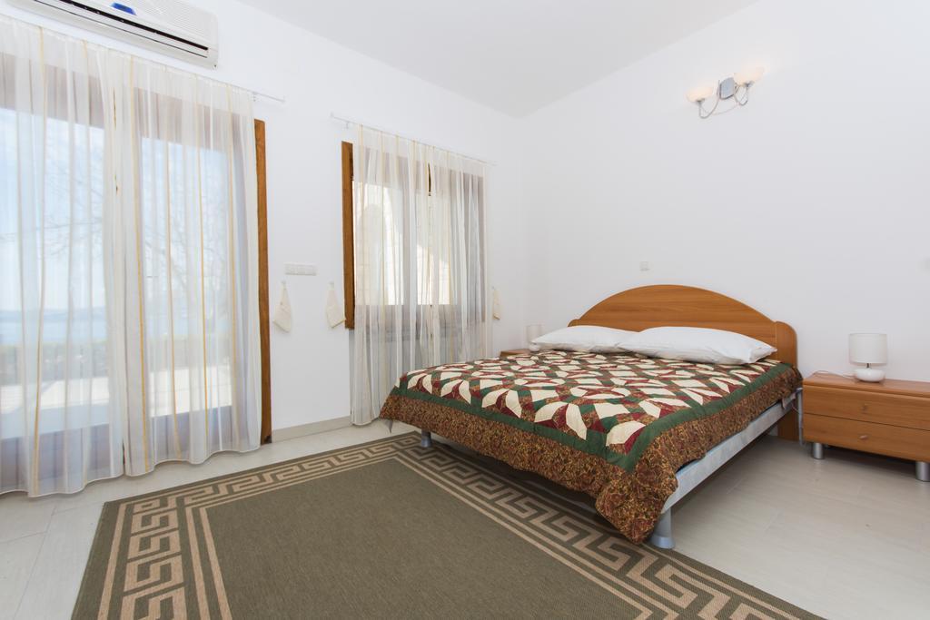 Apartments Bisera تروغير المظهر الخارجي الصورة